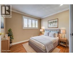 70 FROBISHER Court - 32
