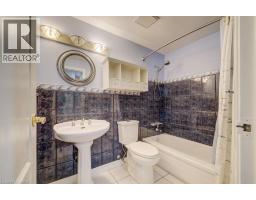 70 FROBISHER Court - 35