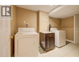 70 FROBISHER Court - 40
