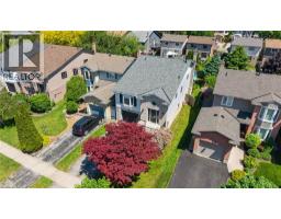 7 REMBRANDT Drive - 40