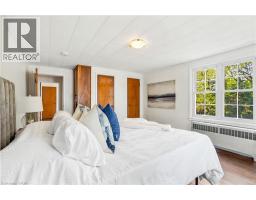 545 MOHAWK Road W - 17