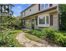 545 MOHAWK Road W - 2