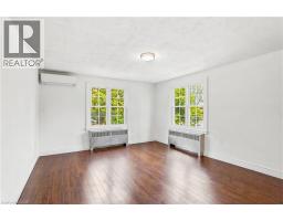 545 MOHAWK Road W - 22