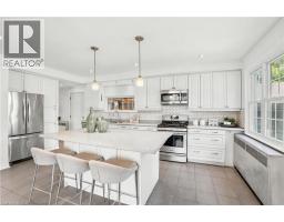 545 MOHAWK Road W - 8