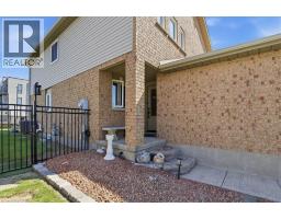 20 RIDGEWAY Crescent - 2