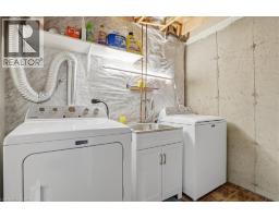 20 RIDGEWAY Crescent - 25