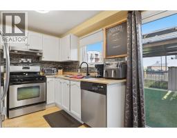 20 RIDGEWAY Crescent - 9