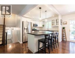 1259 RICHARDS Crescent - 10