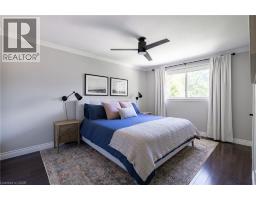 1259 RICHARDS Crescent - 15