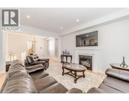53 MACKAY Drive - 10