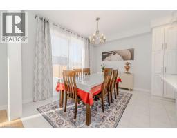 53 MACKAY Drive - 16