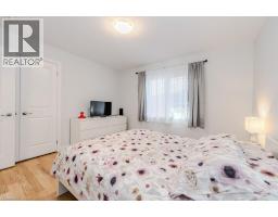 53 MACKAY Drive - 32