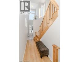 53 MACKAY Drive - 5