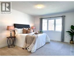 56 KEPPEL Circle - 12