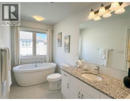 56 KEPPEL Circle - 14