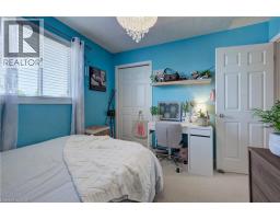 101 EDGEMERE Drive - 31