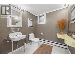 16 PARKWOOD Drive - 34