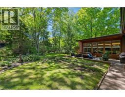16 PARKWOOD Drive - 37