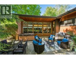16 PARKWOOD Drive - 39