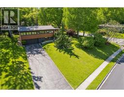 16 PARKWOOD Drive - 41