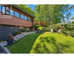 16 PARKWOOD Drive - 5