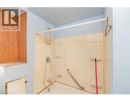 220 ALDER Street W - 17