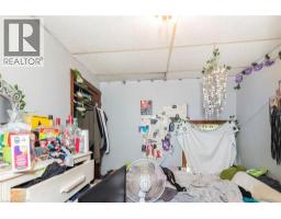 220 ALDER Street W - 23