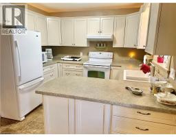 60 SMITH Avenue - 11