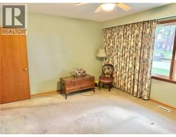 60 SMITH Avenue - 14