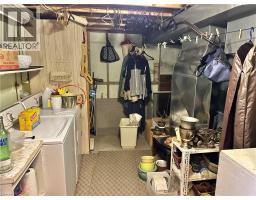 60 SMITH Avenue - 31