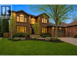 28 DEERVIEW Avenue - 1