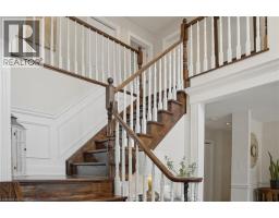 28 DEERVIEW Avenue - 24