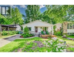 53 HELENE Crescent - 1