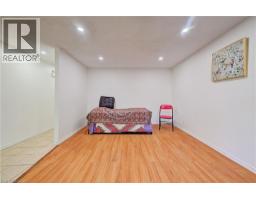 53 HELENE Crescent - 11