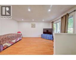 53 HELENE Crescent - 12