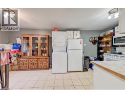 53 HELENE Crescent - 14