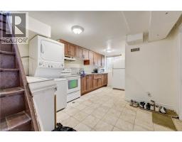 53 HELENE Crescent - 25