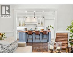 8 WOODWARD Avenue - 14