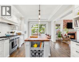 8 WOODWARD Avenue - 18