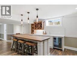8 WOODWARD Avenue - 38
