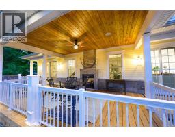 8 WOODWARD Avenue - 42