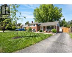 377 DUNCOMBE Drive - 3