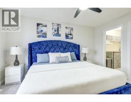 7 SIRENTE Drive UnitNo. 11 - 30