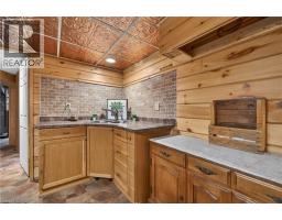 79 PRINCE CHARLES Drive - 19