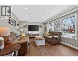 79 PRINCE CHARLES Drive - 5