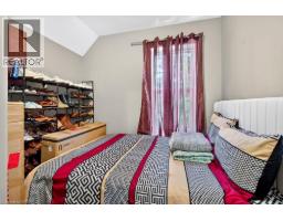 221 GRAND RIVER Avenue - 40