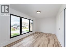 175 BLUEBELL Crescent - 24