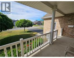 39 ROSS Avenue N - 6