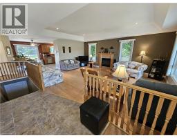 39 ROSS Avenue N - 9
