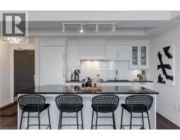 2060 LAKESHORE Road UnitNo. 1303 - 11
